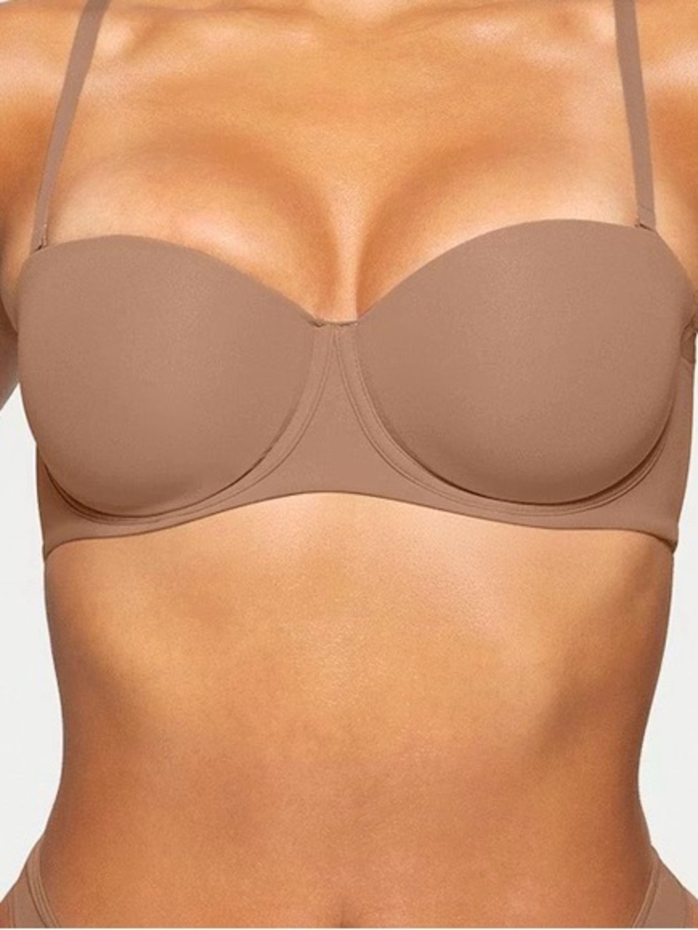Skims fits everybody strapless bra Nwt 32c sienna
